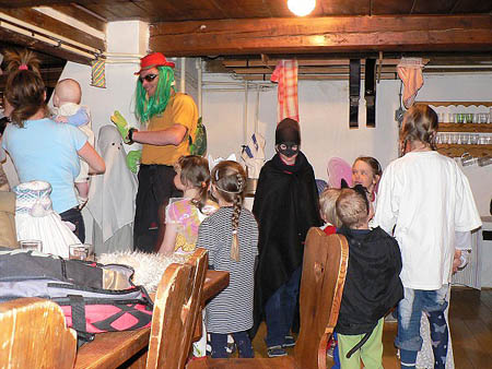 img00044